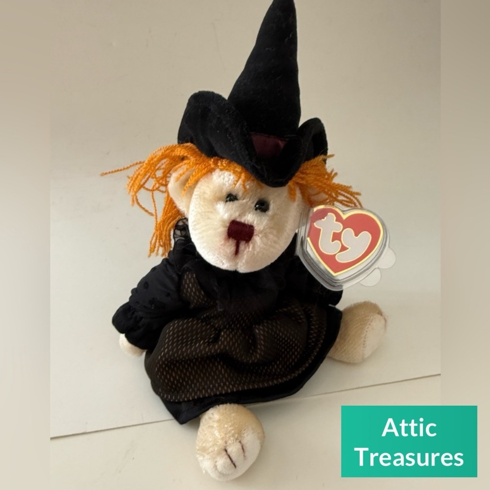 Retired 2000 Attic Treasures Hagatha the Bear Witch Beanie Baby - Jointed Limbs